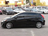 Used 2012 Hyundai Accent SE image 3