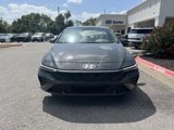 Used 2024 Hyundai Elantra SEL image 2