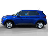 Certified 2024 Hyundai Venue SE image 2