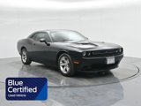 Used 2017 Dodge Challenger SXT image 1