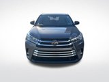 Used 2019 Toyota Highlander Limited image 2