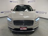 Used 2022 Lincoln Nautilus Reserve image 2