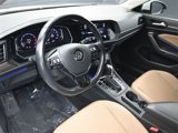 Used 2019 Volkswagen Jetta SEL image 4