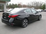 Used 2022 Nissan Altima 2.5 SV w/ SV Premium Package image 4