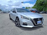 Used 2020 Nissan Altima 2.5 SR image 2