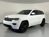 Used 2019 Jeep Grand Cherokee Altitude image 3