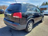 Used 2011 Kia Sorento LX w/ Convenience Pkg image 4