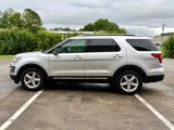 Used 2016 Ford Explorer XLT w/ Equipment Group 202A image 5