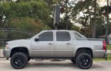 Used 2007 Chevrolet Avalanche LTZ w/ LTZ Preferred Equipment Group image 3