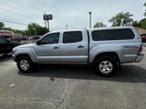 Used 2014 Toyota Tacoma 4x4 Double Cab image 2