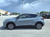 Used 2022 Nissan Kicks SV image 4