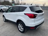 Used 2019 Ford Escape SE image 5