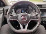 Used 2018 Nissan Rogue SV image 6