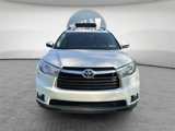 Used 2016 Toyota Highlander XLE image 2