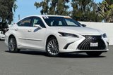 Certified 2022 Lexus ES 300h w/ Luxury Package image 2