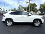 Used 2020 Volkswagen Atlas Cross Sport SE image 5
