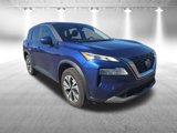 Used 2023 Nissan Rogue SV image 2