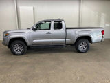 Used 2018 Toyota Tacoma SR5 image 2