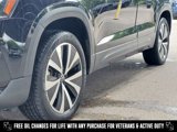 Used 2022 Volkswagen Taos SE w/ Panoramic Sunroof Package image 4