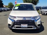 Used 2020 Mitsubishi Outlander ES image 2