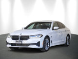 Used 2022 BMW 530e w/ Convenience Package image 3