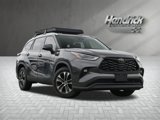 Used 2021 Toyota Highlander XLE image 2