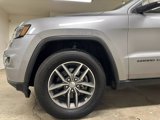 Used 2018 Jeep Grand Cherokee Limited w/ Luxury Group II image 4