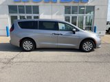 Used 2019 Chrysler Pacifica L image 4