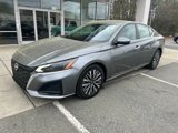Used 2023 Nissan Altima 2.5 SV image 1
