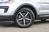 Used 2018 Ford Explorer XLT image 4