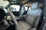 Used 2025 Lexus GX 550 image 5