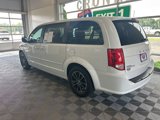 Used 2016 Dodge Grand Caravan SE image 4