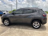 Used 2023 Jeep Compass Latitude w/ Convenience Group image 4