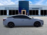 Used 2023 Nissan Altima 2.5 SR w/ SR Premium Package image 2