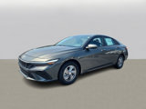 New 2025 Hyundai Elantra SE image 2