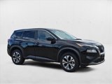 Used 2023 Nissan Rogue SV image 3