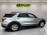 Used 2021 Ford Explorer XLT w/ Equipment Group 202A image 3