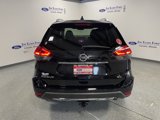 Used 2017 Nissan Rogue SV image 5