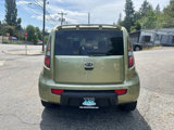 Used 2010 Kia Soul ! image 4