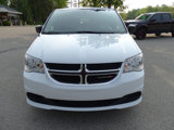 Used 2017 Dodge Grand Caravan SE image 3