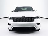 Used 2022 Jeep Grand Cherokee Laredo X image 2