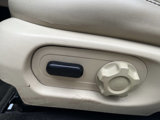 Used 2013 Ford Taurus SEL image 4