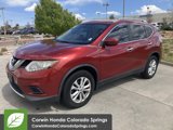 Used 2016 Nissan Rogue SV image 3
