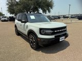 Used 2021 Ford Bronco Sport Outer Banks w/ Outer Banks Package image 5