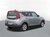 Used 2022 Kia Soul LX w/ Technology Package image 3