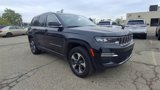 Used 2023 Jeep Grand Cherokee 4WD 4xe image 2