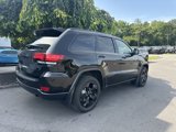 Used 2020 Jeep Grand Cherokee Laredo image 3