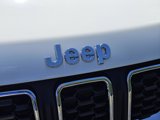 New 2025 Jeep Compass Latitude image 3