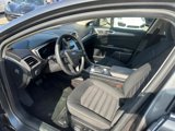 Used 2019 Ford Fusion SE image 3