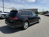 Used 2018 Volkswagen Golf Alltrack SE image 3